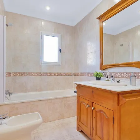 Apartment Magnifico Atico De 3 *